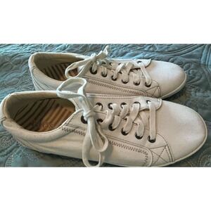 TAOS Star Burst canvas sneakers shoes US 10.5 Off-white EUC